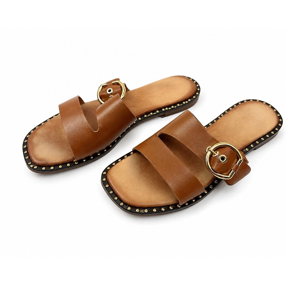 Coach and Four Vintage Y2K Brown Leather Studded Flip Flops Women's Size 8